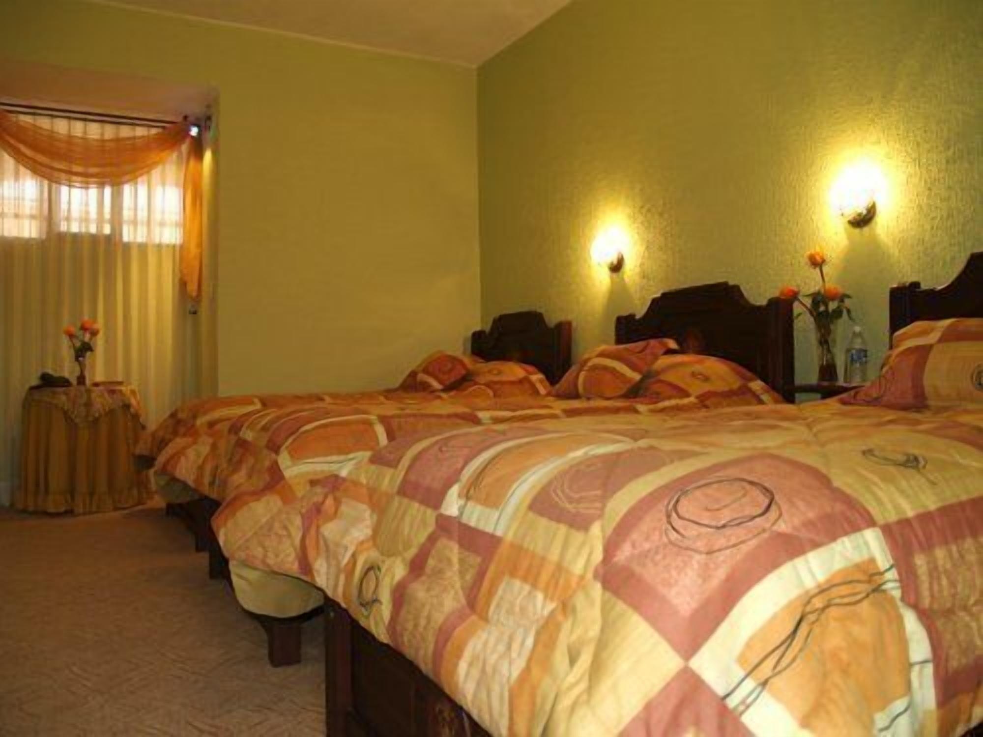 Hotel Catedral Quito Ngoại thất bức ảnh