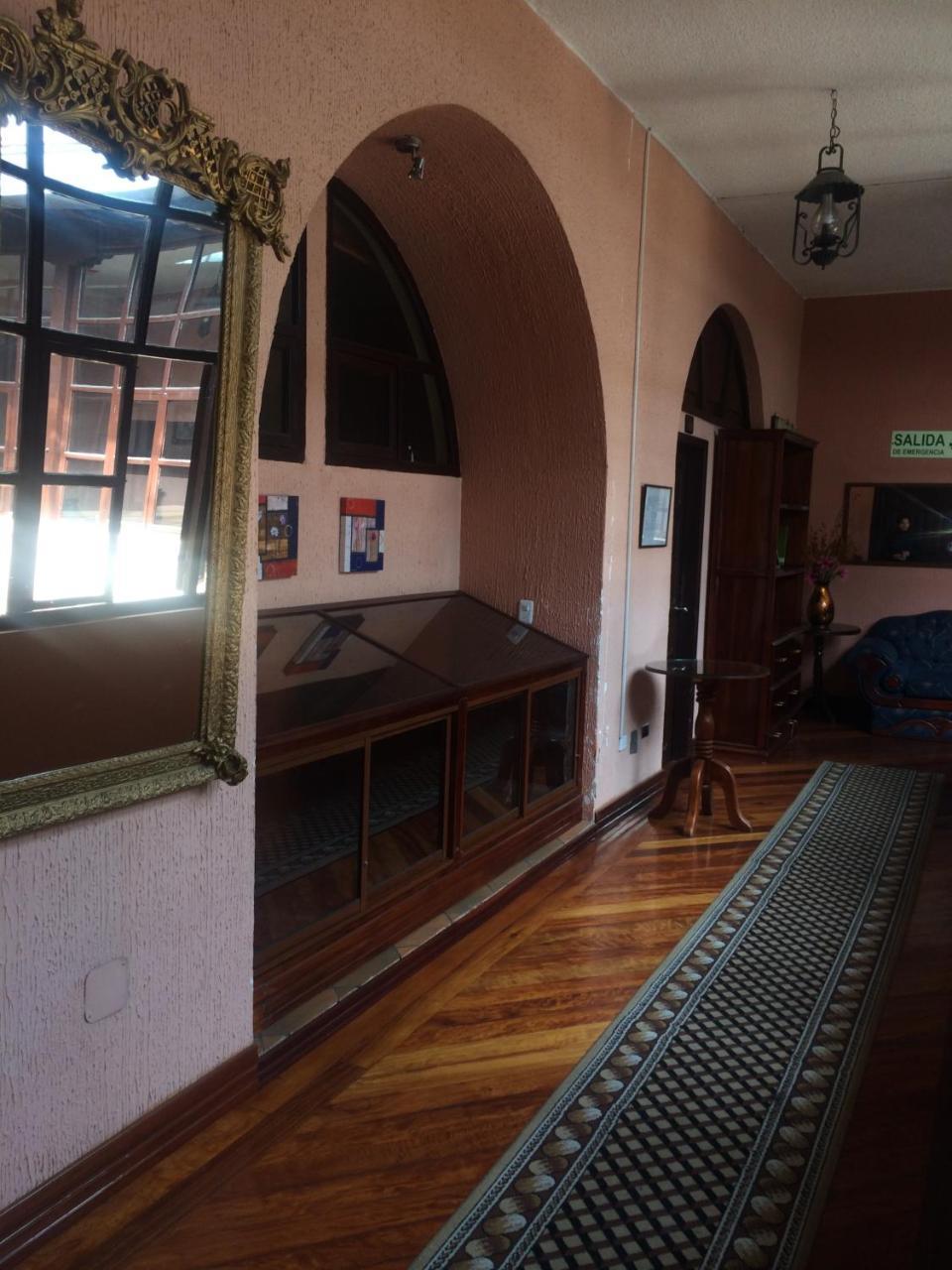 Hotel Catedral Quito Ngoại thất bức ảnh