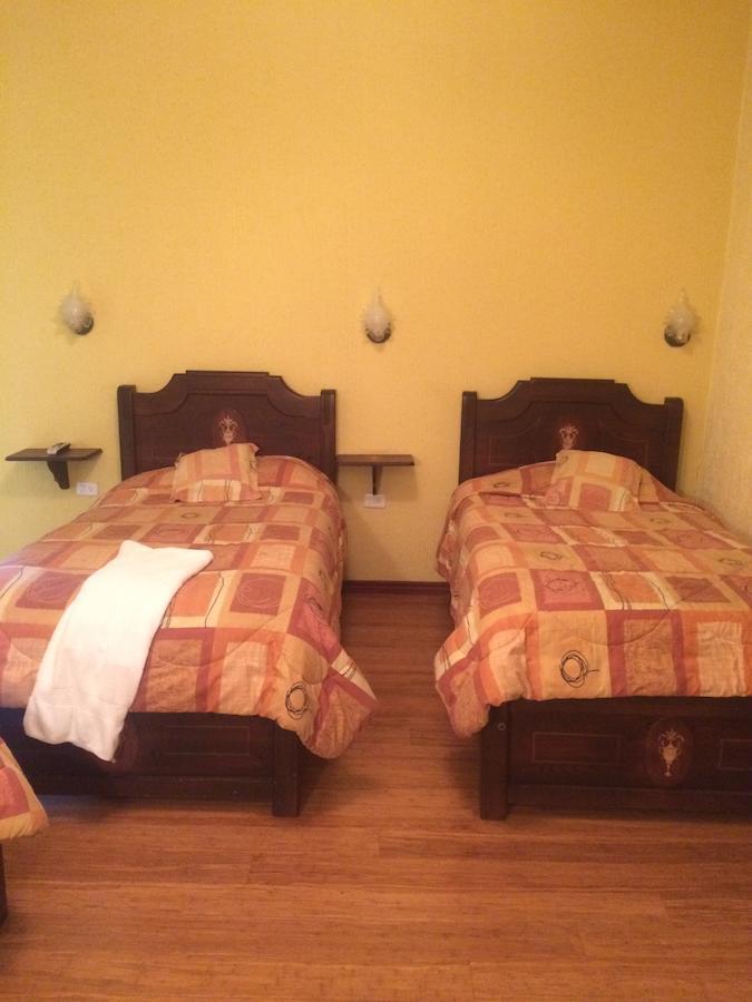 Hotel Catedral Quito Phòng bức ảnh